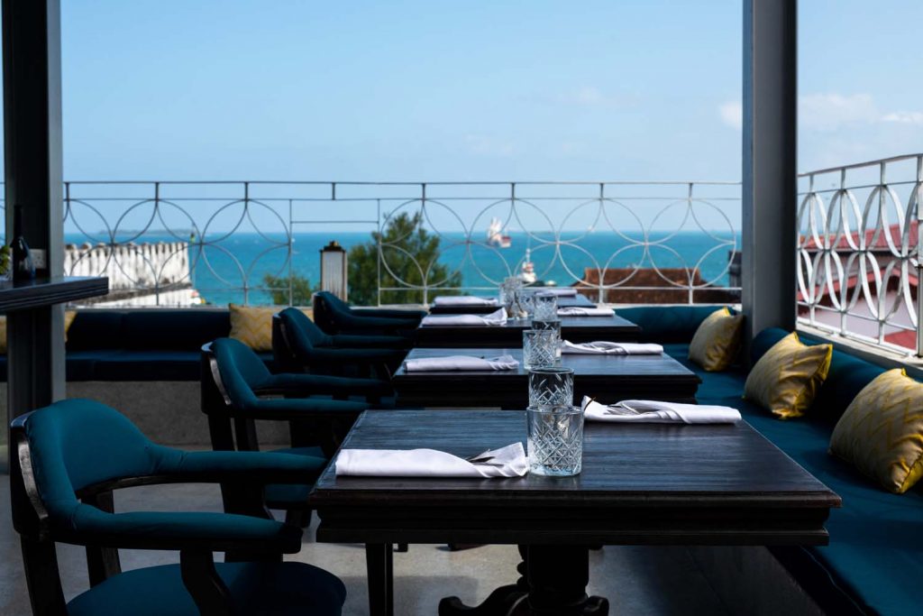 the-fifth-restaurant-panoramic