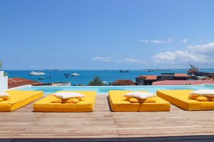Pool & Rooftop-5