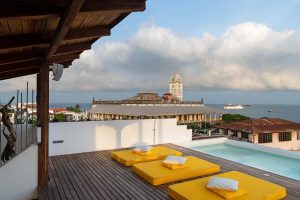 Pool & Rooftop-7