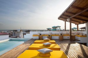 Pool & Rooftop12